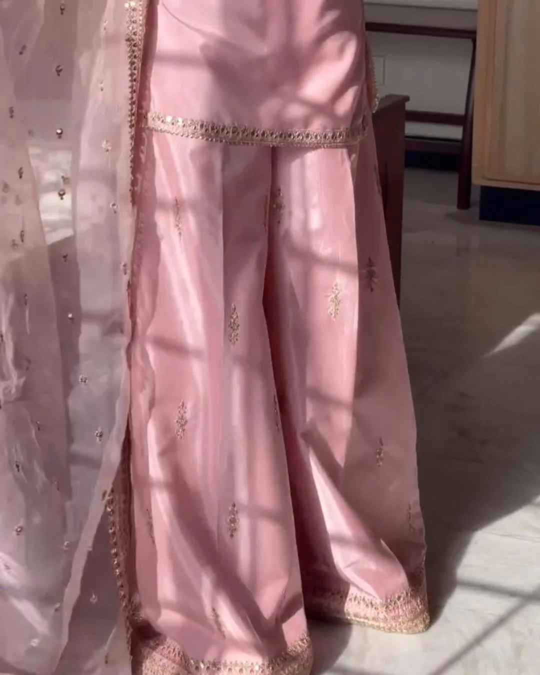 Frozen Pink - Image 7