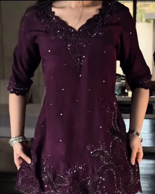 SN-Myrah Plum - Image 4